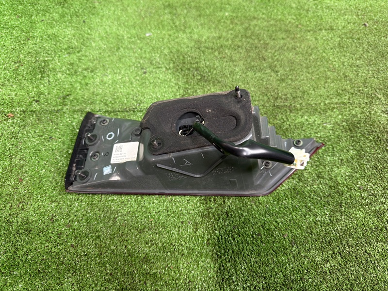 Фонарь в крышку багажника, 10000 рублей, Москва