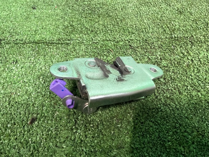 Замок борта, 10000 рублей, Москва