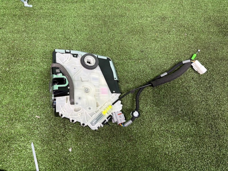 Замок боковой двери, 20000 рублей, Москва