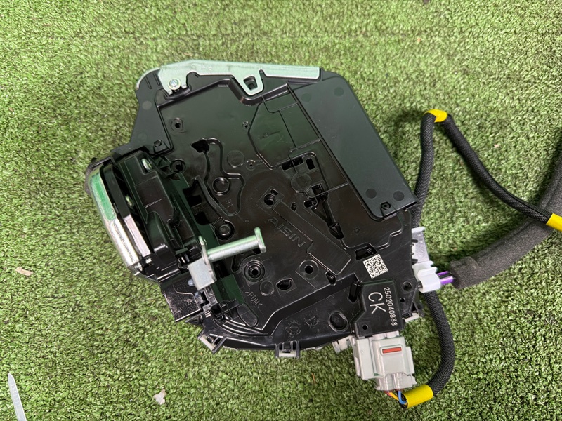 Замок боковой двери, 40000 рублей, Москва