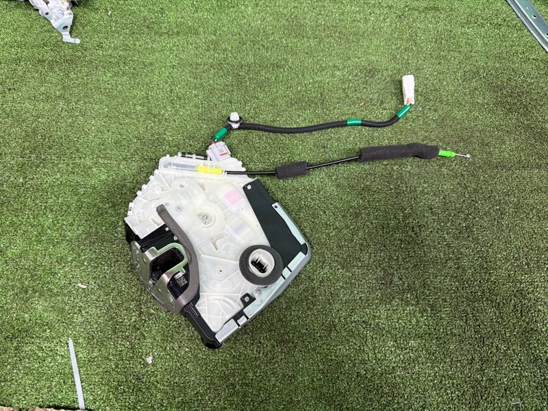 Замок боковой двери, 40000 рублей, Москва