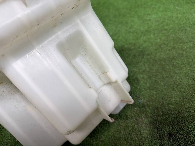 Бачок омывателя, 10000 рублей, Москва