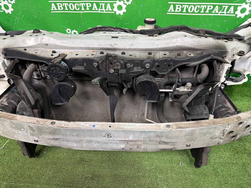 Телевизор панель, 130000 рублей, Москва