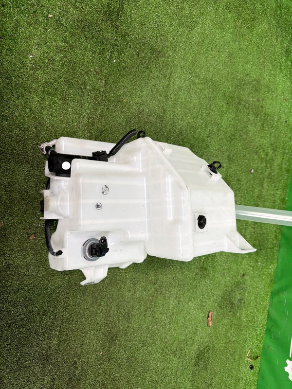 Бачок омывателя, 15000 рублей, Москва