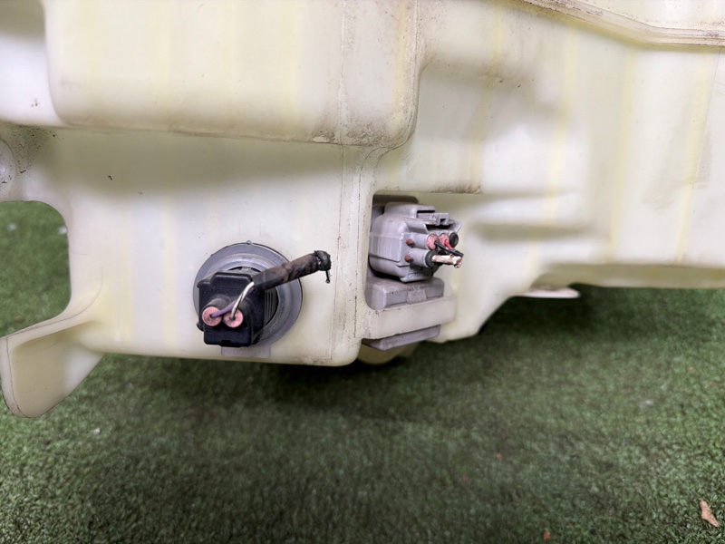 Бачок омывателя, 17000 рублей, Москва