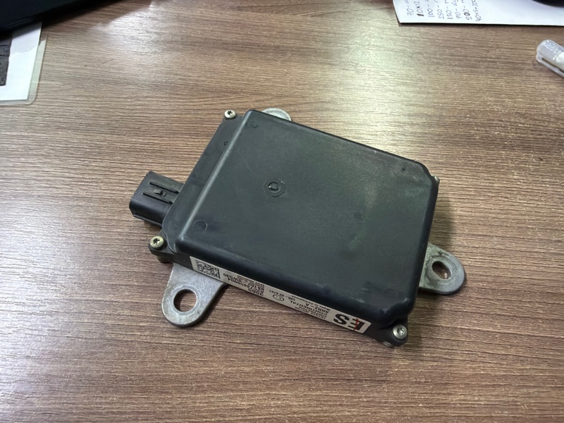 Датчик BSM слепой зоны, 45000 рублей, Москва