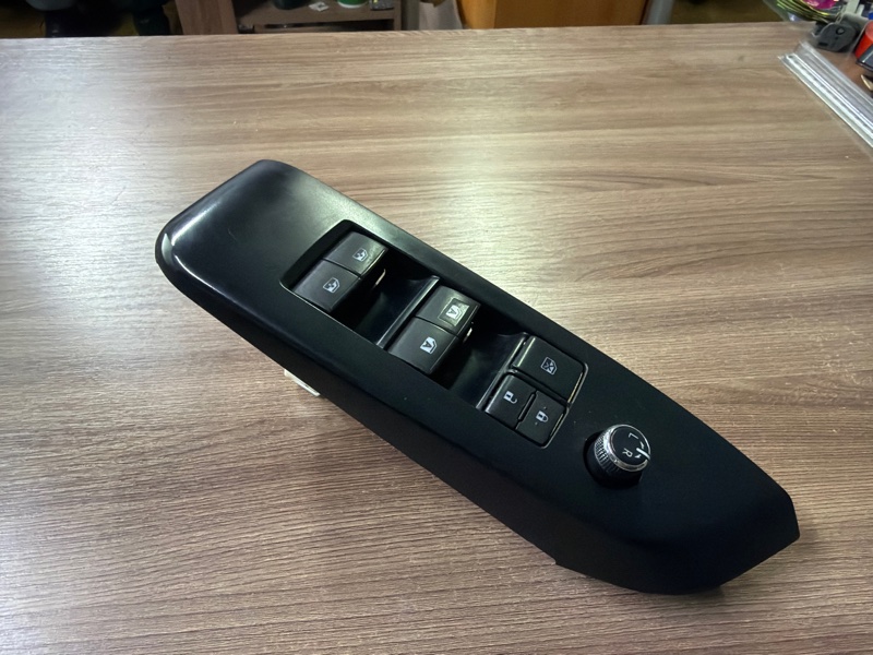 Блок управления стеклоподъемниками, 3000 рублей, Москва