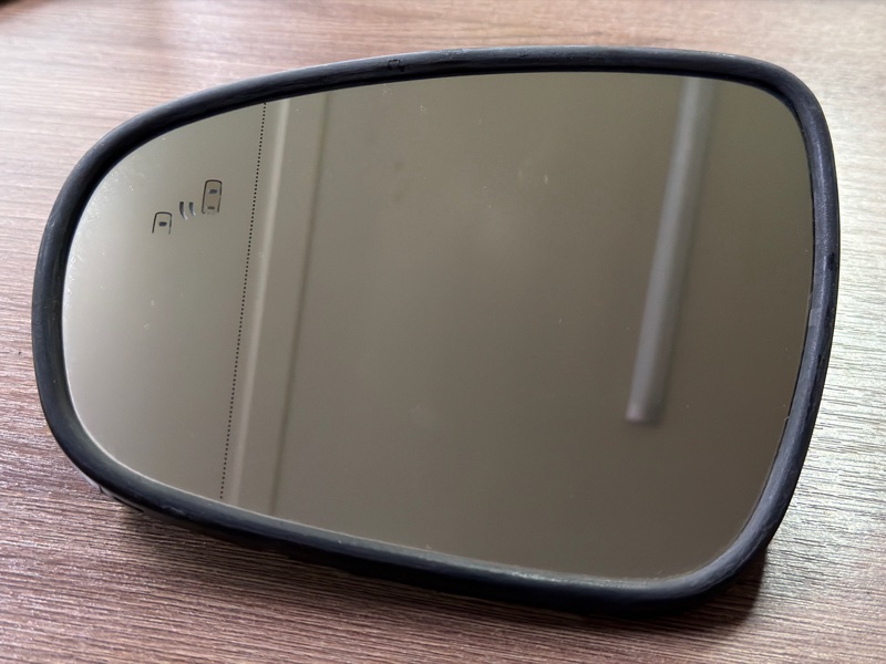 Зеркальный элемент, 25000 рублей, Москва