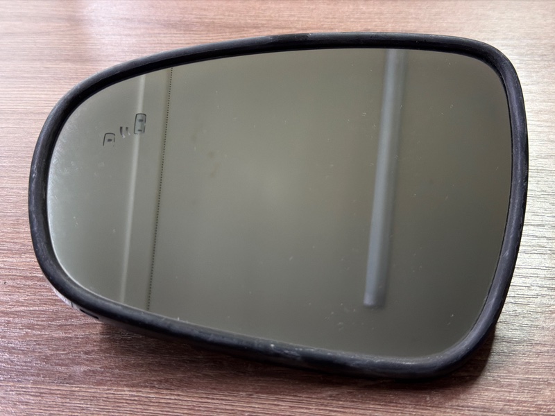 Зеркальный элемент, 25000 рублей, Москва