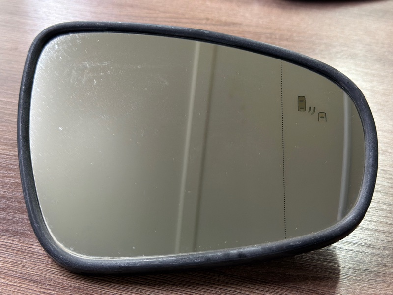 Зеркальный элемент, 25000 рублей, Москва