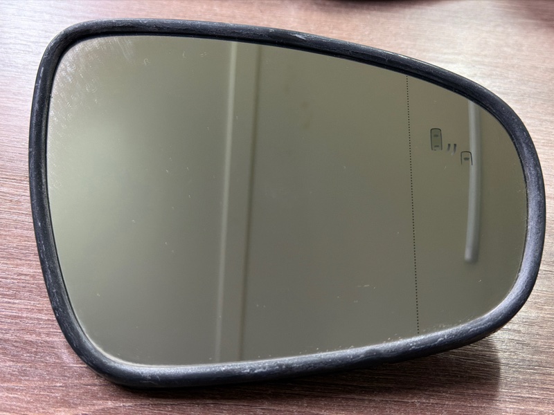 Зеркальный элемент, 25000 рублей, Москва