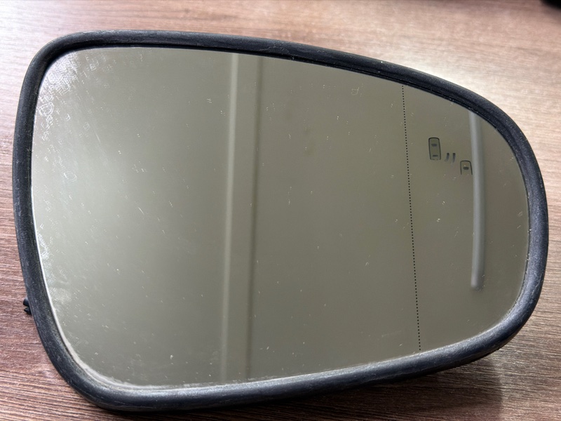 Зеркальный элемент, 25000 рублей, Москва