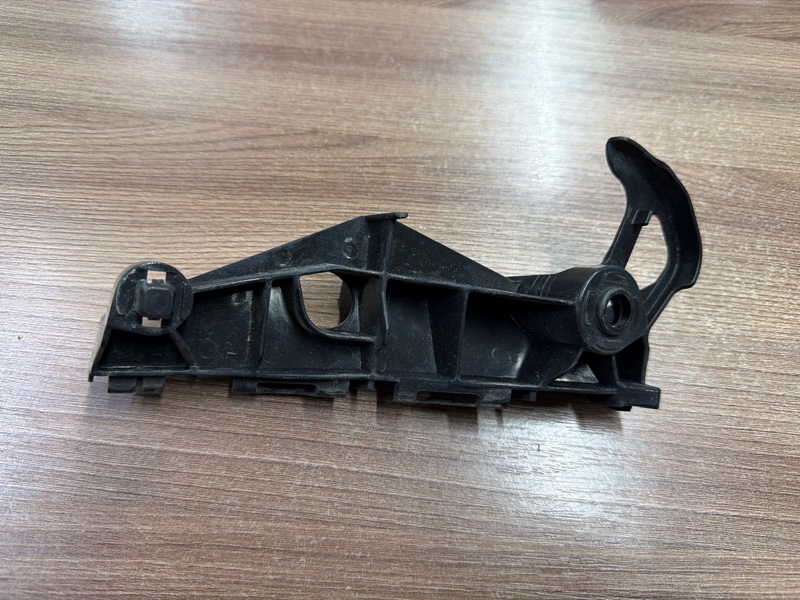 Крепление бампера, 2000 рублей, Москва