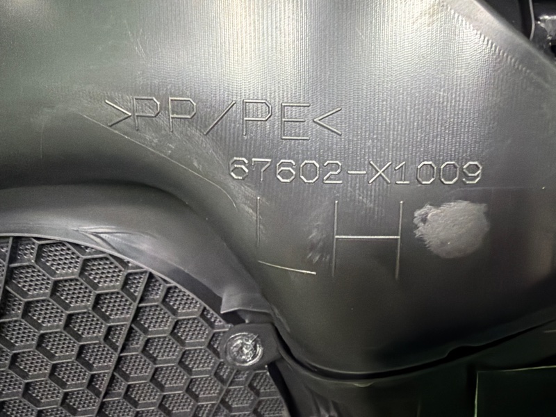 Обшивка багажника, 15000 рублей, Москва