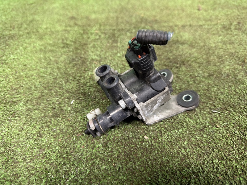 Блок клапанов пневмоподвески, 5000 рублей, Москва