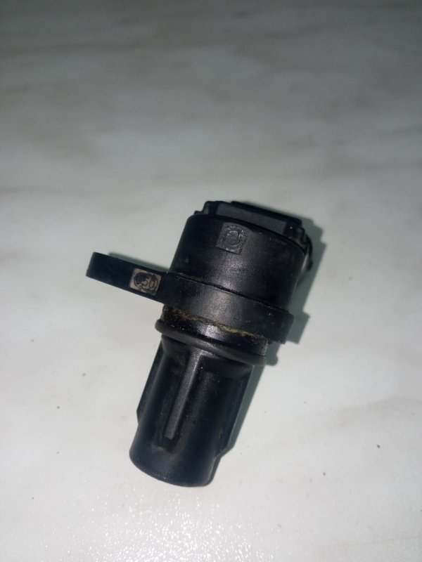 Датчик положения распредвала, 1000 рублей, Пуговичино