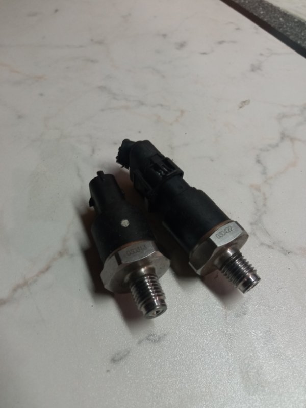 Датчик давления топлива, 2500 рублей, Пуговичино