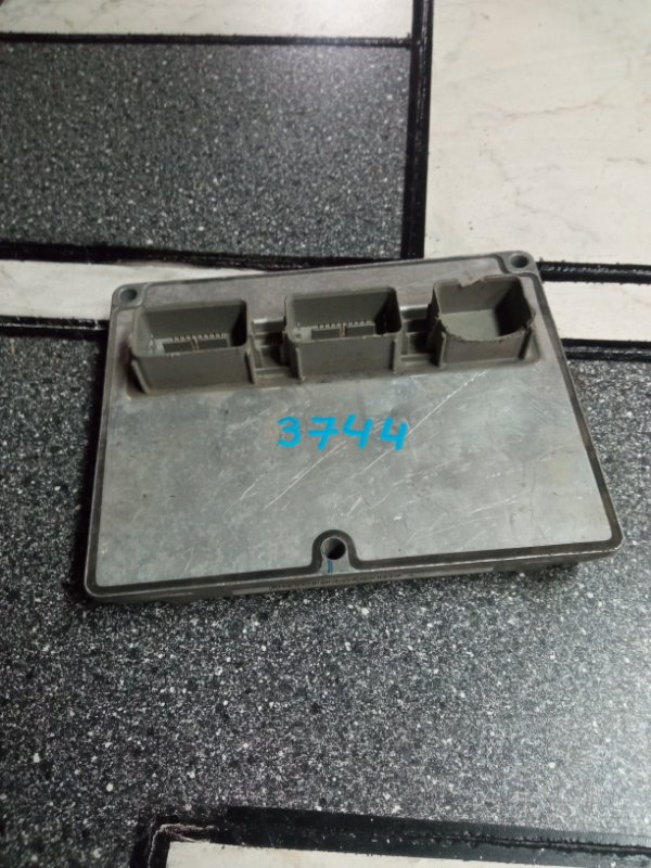 Блок управления двигателем, 2500 рублей, Пуговичино