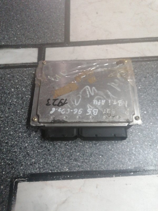 Блок управления двигателем, 2000 рублей, Пуговичино