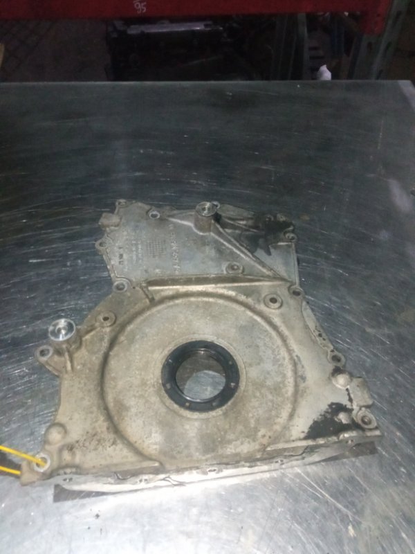 Крышка двигателя передняя, 2000 рублей, Пуговичино