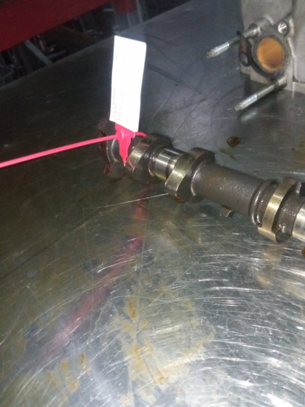 Распредвал правый впуск, 8000 рублей, Пуговичино