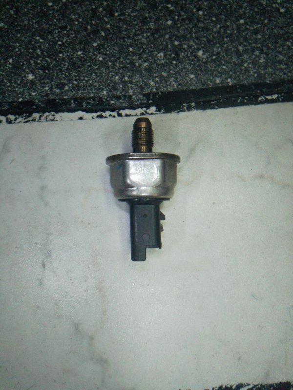 Датчик давления топлива, 2500 рублей, Пуговичино