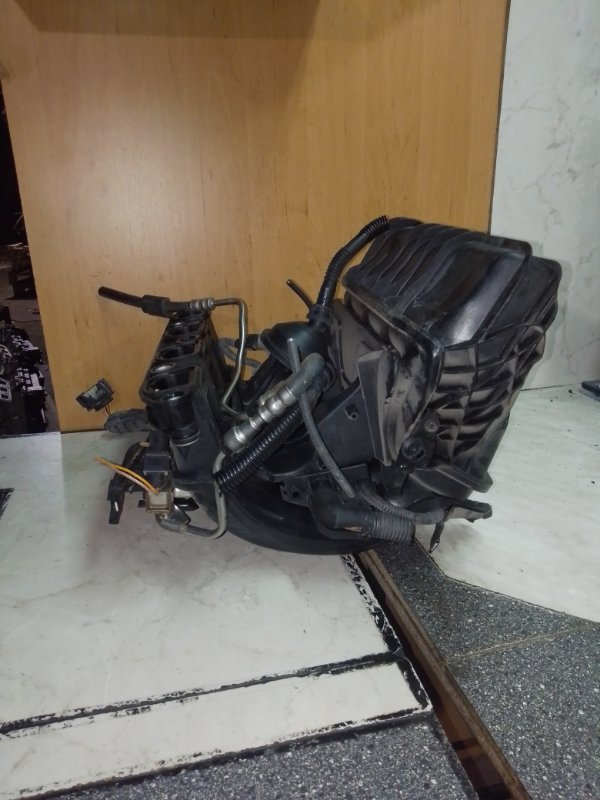 Коллектор впускной, 2000 рублей, Пуговичино