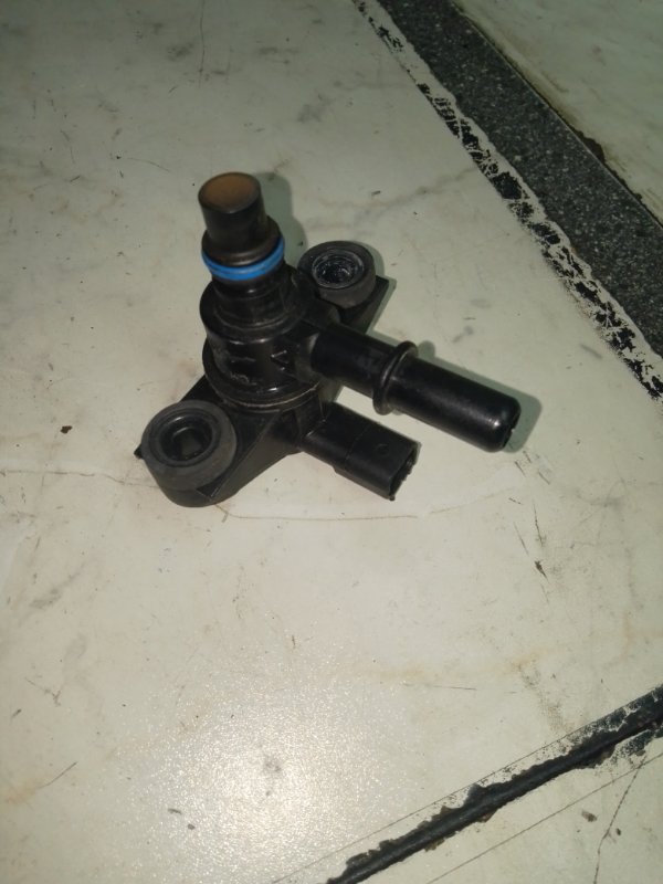 Клапан вентиляции топливного бака, 3000 рублей, Пуговичино