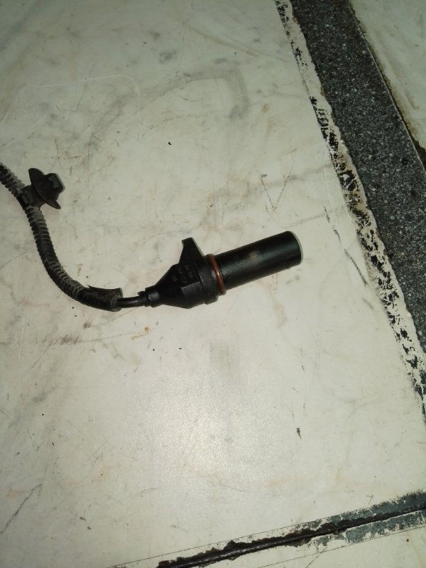 Датчик положения коленвала, 500 рублей, Пуговичино