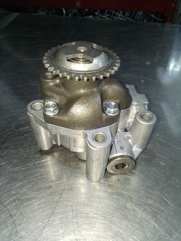 Маслонасос вариатора, 2000 рублей, Пуговичино