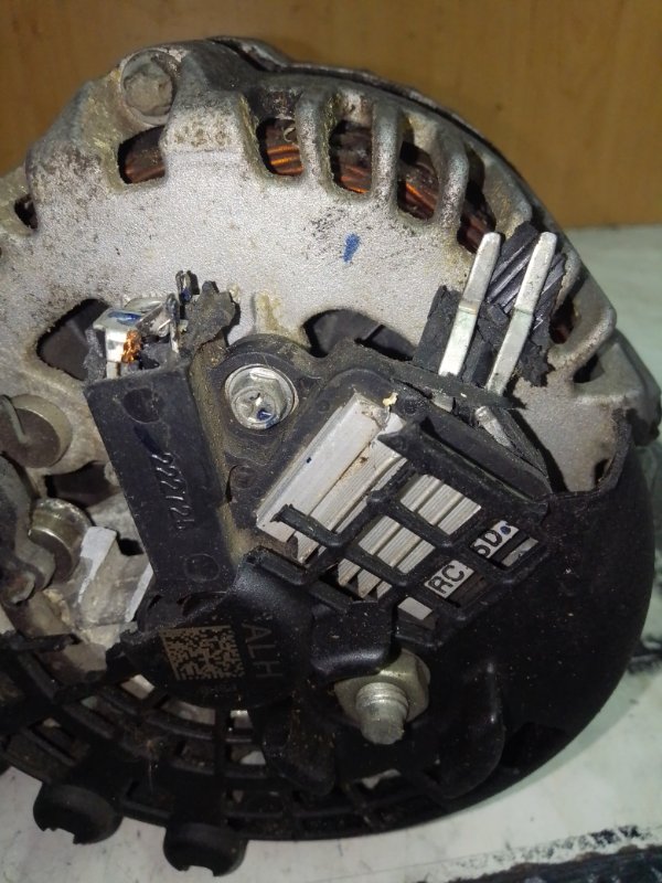 Генератор, 10000 рублей, Пуговичино