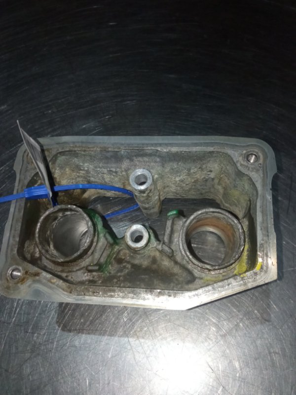 ВСТАВКА В ГНЕЗДО СВЕЧИ, 2000 рублей, Пуговичино