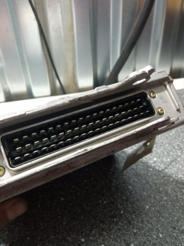 Блок управления двигателем, 2000 рублей, Пуговичино