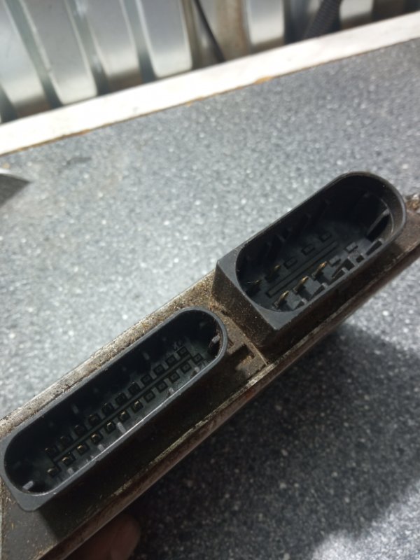 Блок управления двигателем, 1000 рублей, Пуговичино