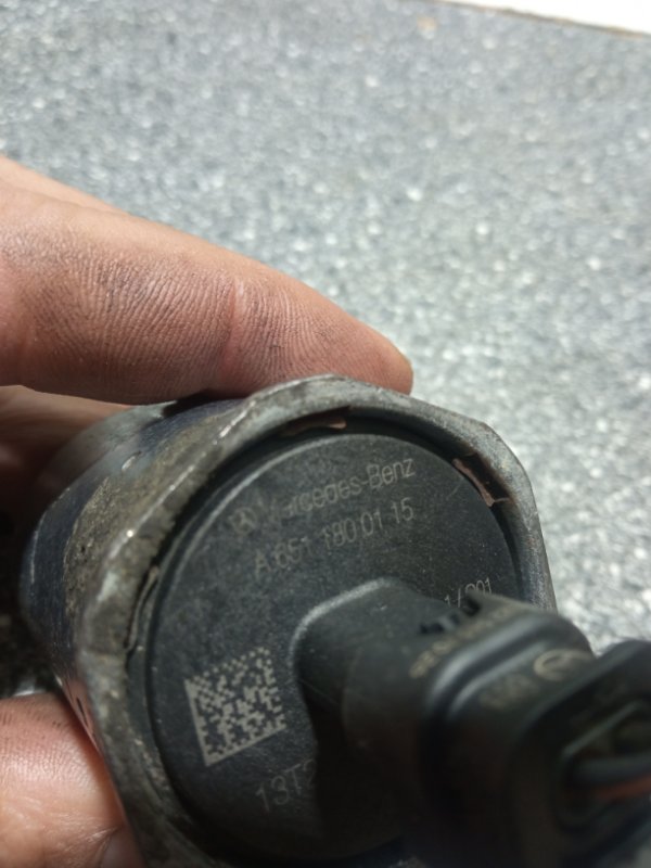 Клапан электромагнитный, 2000 рублей, Пуговичино