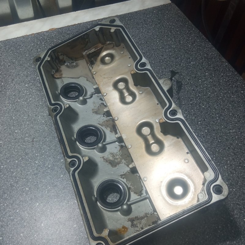 Крышка головки блока цилиндров, 2500 рублей, Пуговичино