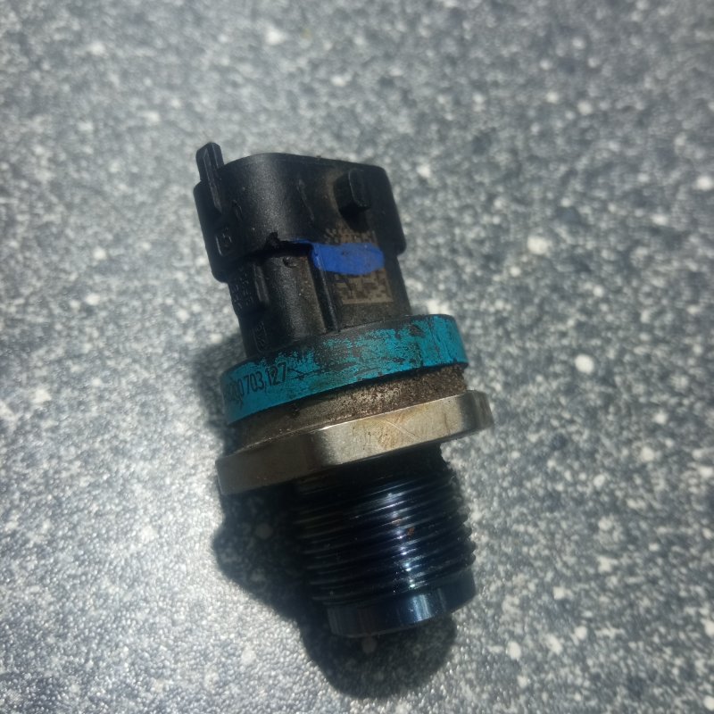 Датчик давления топлива, 3000 рублей, Пуговичино