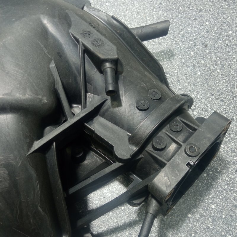 Коллектор впускной, 3000 рублей, Пуговичино