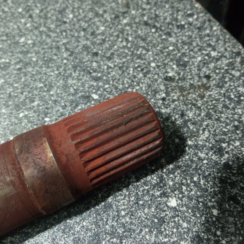 Вал промежуточный, 5000 рублей, Пуговичино