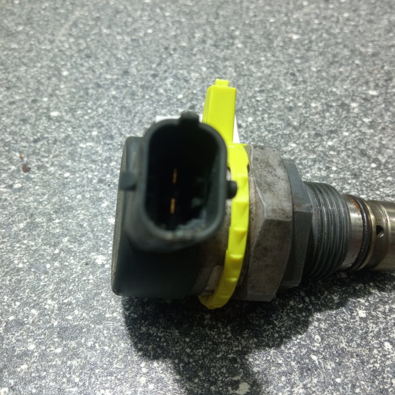 Регулятор давления топлива, 6000 рублей, Пуговичино