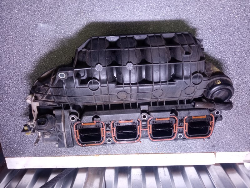 Коллектор впускной, 8000 рублей, Пуговичино