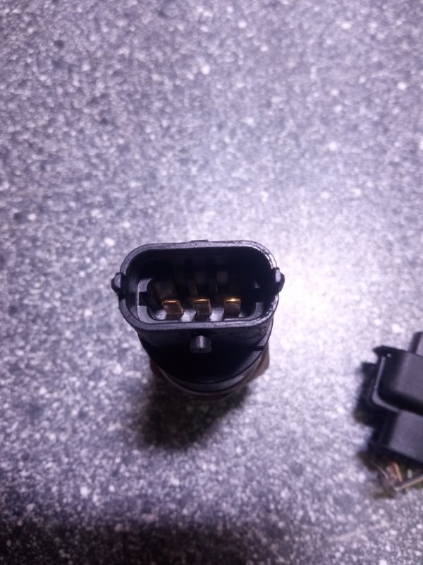 Датчик давления топлива, 3500 рублей, Пуговичино