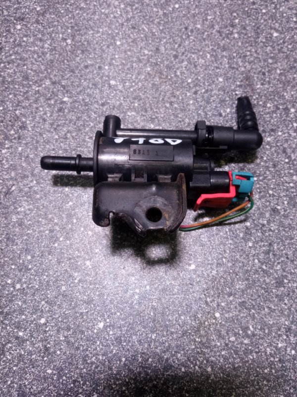 Клапан электромагнитный, 2000 рублей, Пуговичино