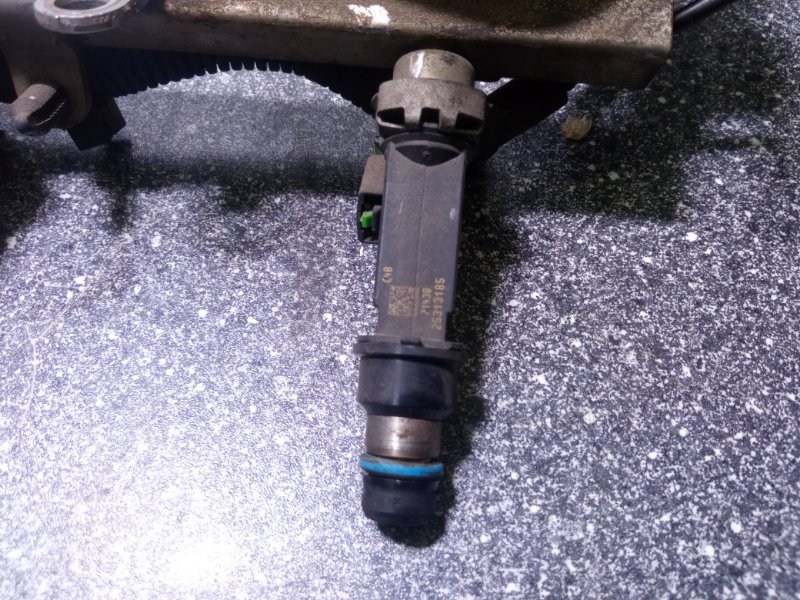 Топливная рампа с форсунками, 8000 рублей, Пуговичино