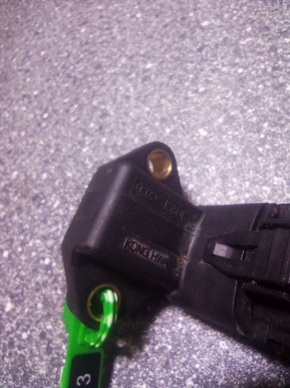 Датчик расхода воздуха, 1000 рублей, Пуговичино