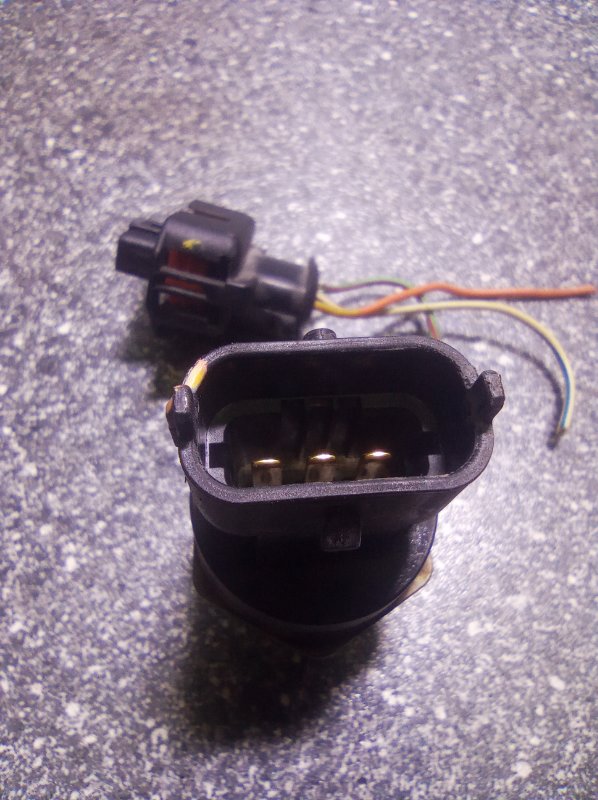 Датчик давления топлива, 5000 рублей, Пуговичино