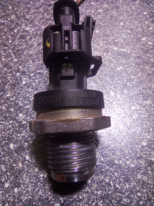 Датчик давления топлива, 5000 рублей, Пуговичино