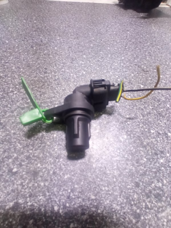 Датчик положения распредвала, 2000 рублей, Пуговичино