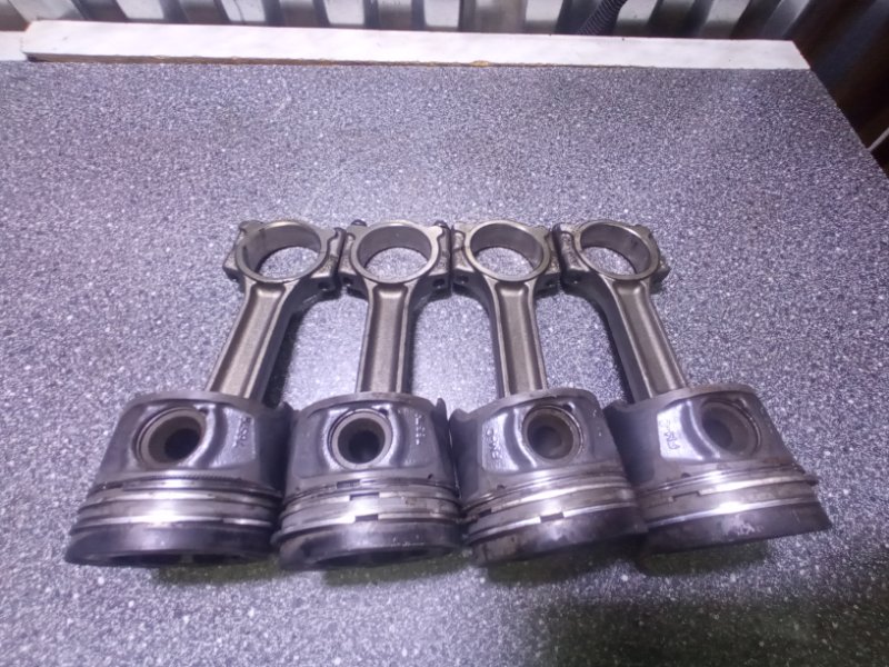 Шатун с поршнем, 8500 рублей, Пуговичино