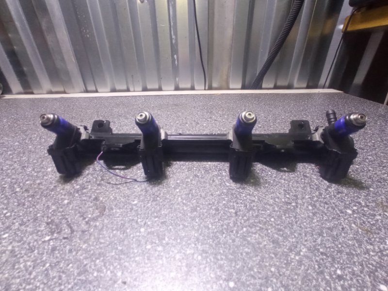 топливная рампа в сборе, 4000 рублей, Пуговичино